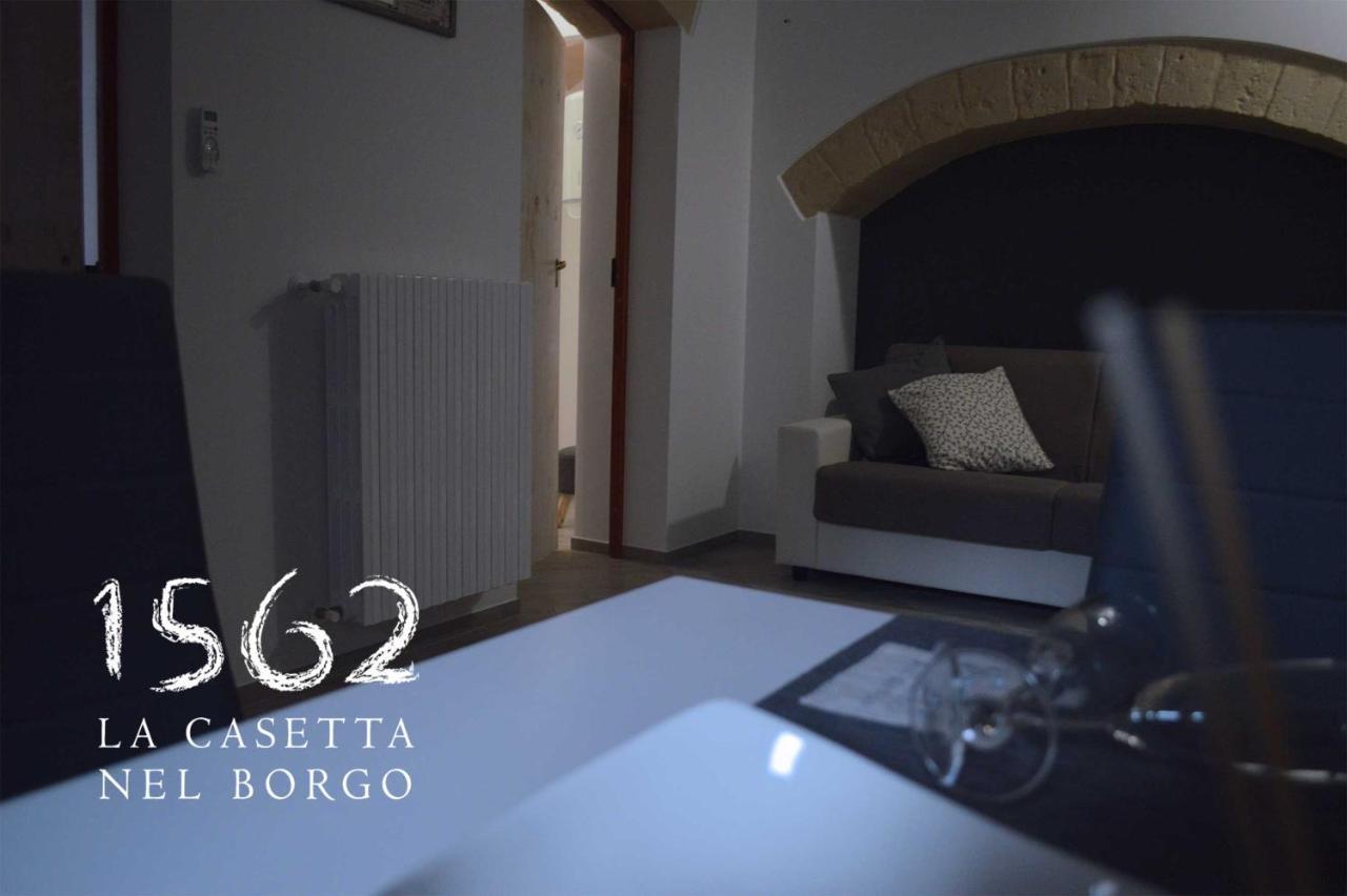 1562 La Casetta Nel Borgo Altamura Exterior photo